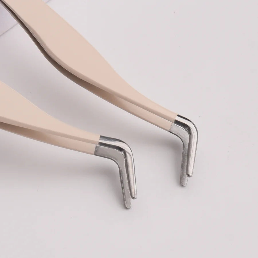 1pc Eyelash Tweezers Stainless Steel Eyelash Extension Tweezers With Comb False Lash Application Tool For Girls Women Beginners